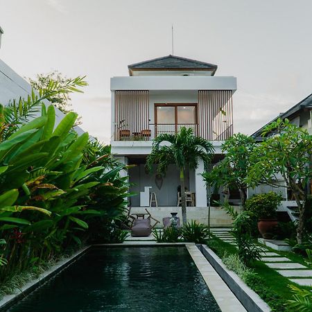 Hotel Sanjula Uluwatu Exterior foto
