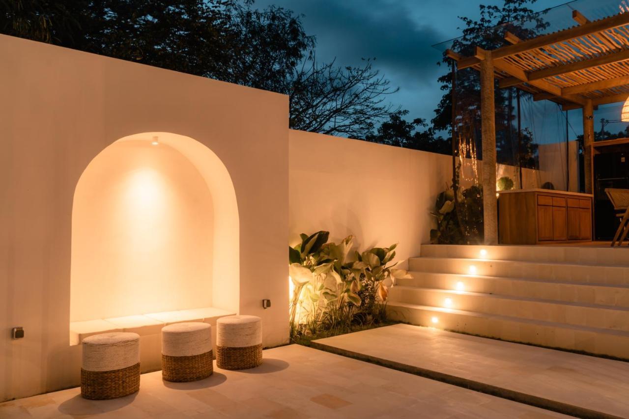Hotel Sanjula Uluwatu Exterior foto